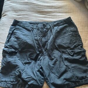 Men's Gray Cargo Shorts
